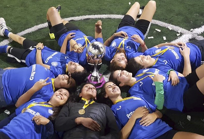 Fotografia Campeones liga femenil Centro Gol MX